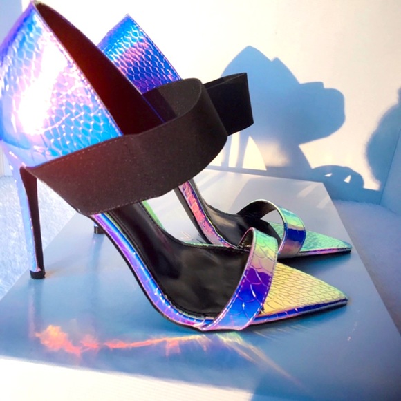 Purple Holographic Heels - Picture 3 of 3